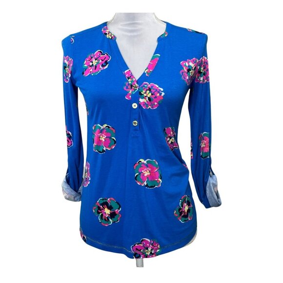 Lilly Pulitzer Tops - Lilly Pulitzer XS Pima Cotton Floral Long Sleeve V-Neck Top Blue Pink Green